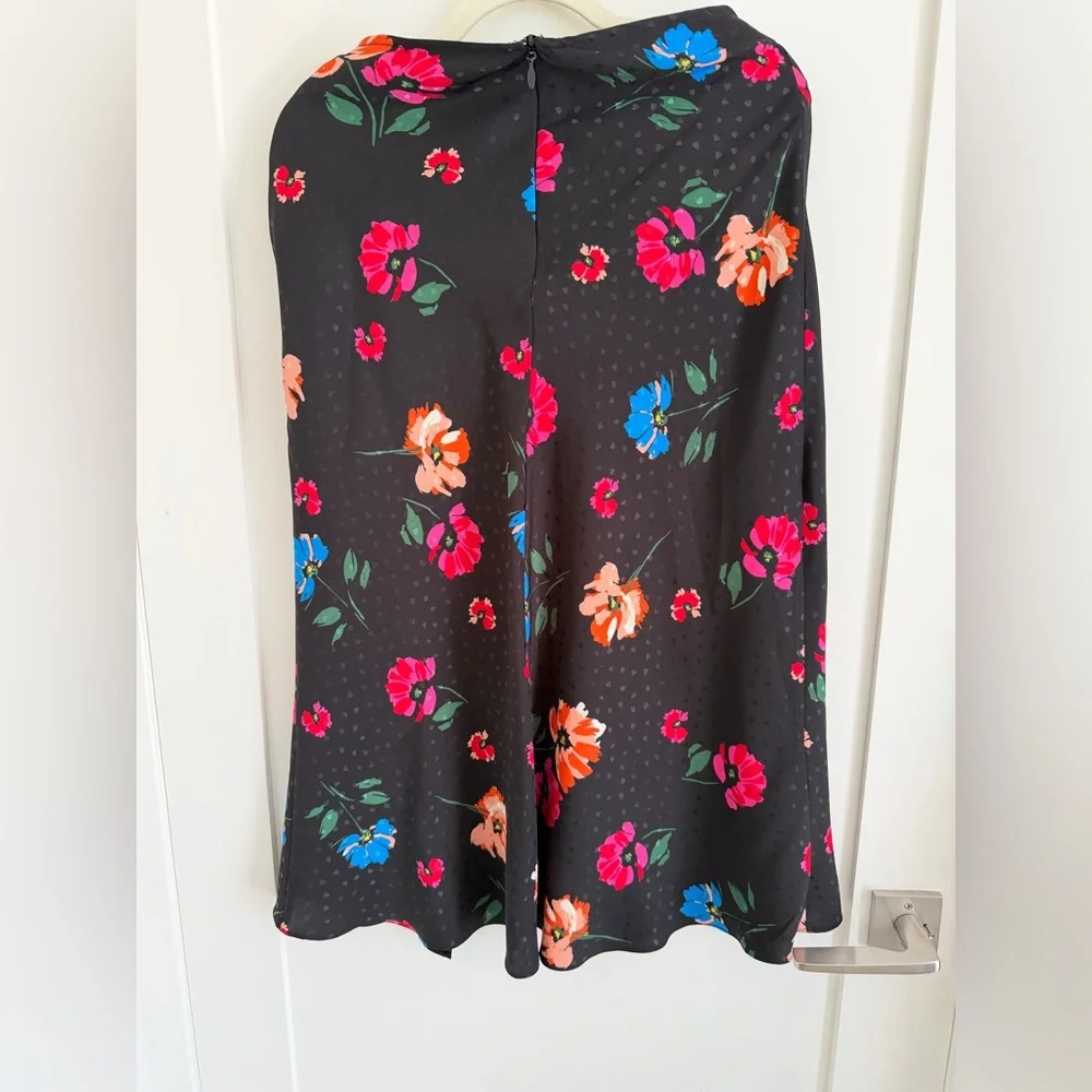 Floral Black Skirt - Picture 2 of 3